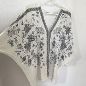 Rose & Olive Ivory Kimono with Gray Floral Print